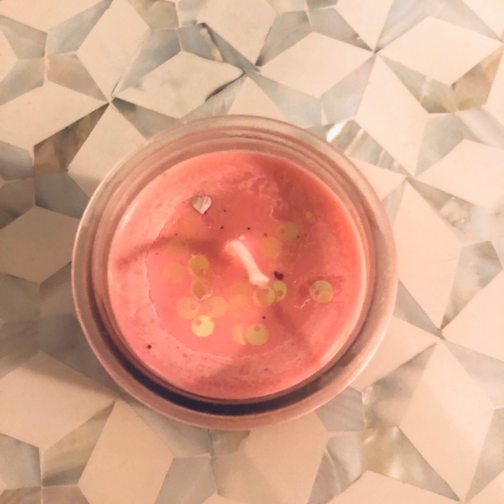 NWT Raspberry Blueberry Crumble Candle - Picture 3 of 4
